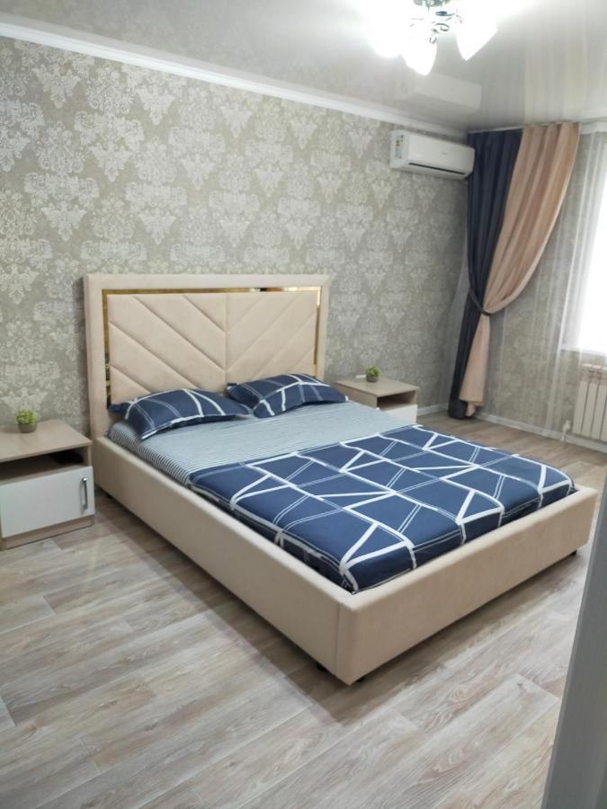 Vip Квартира Центр Uralsk Exterior foto